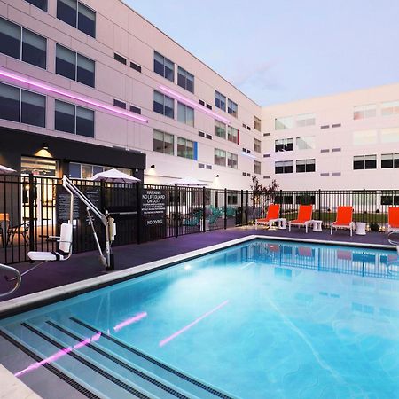 เอลอฟต์ รีโน-ทาโฮ อินเตอร์เนชั่นแนลแอร์พอร์ต Hotel ภายนอก รูปภาพ